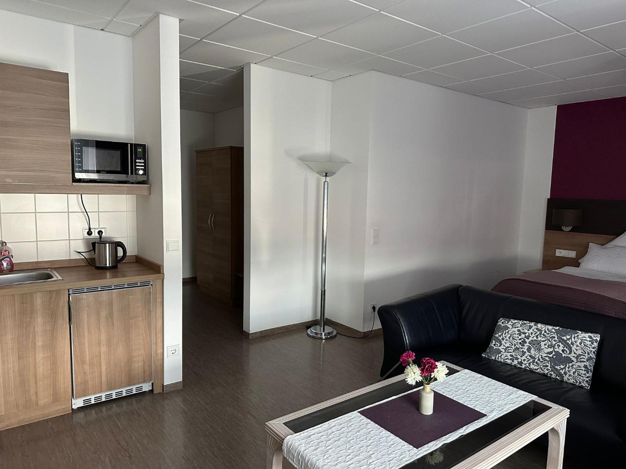 Vechelde Hotel Efcannos מראה חיצוני תמונה