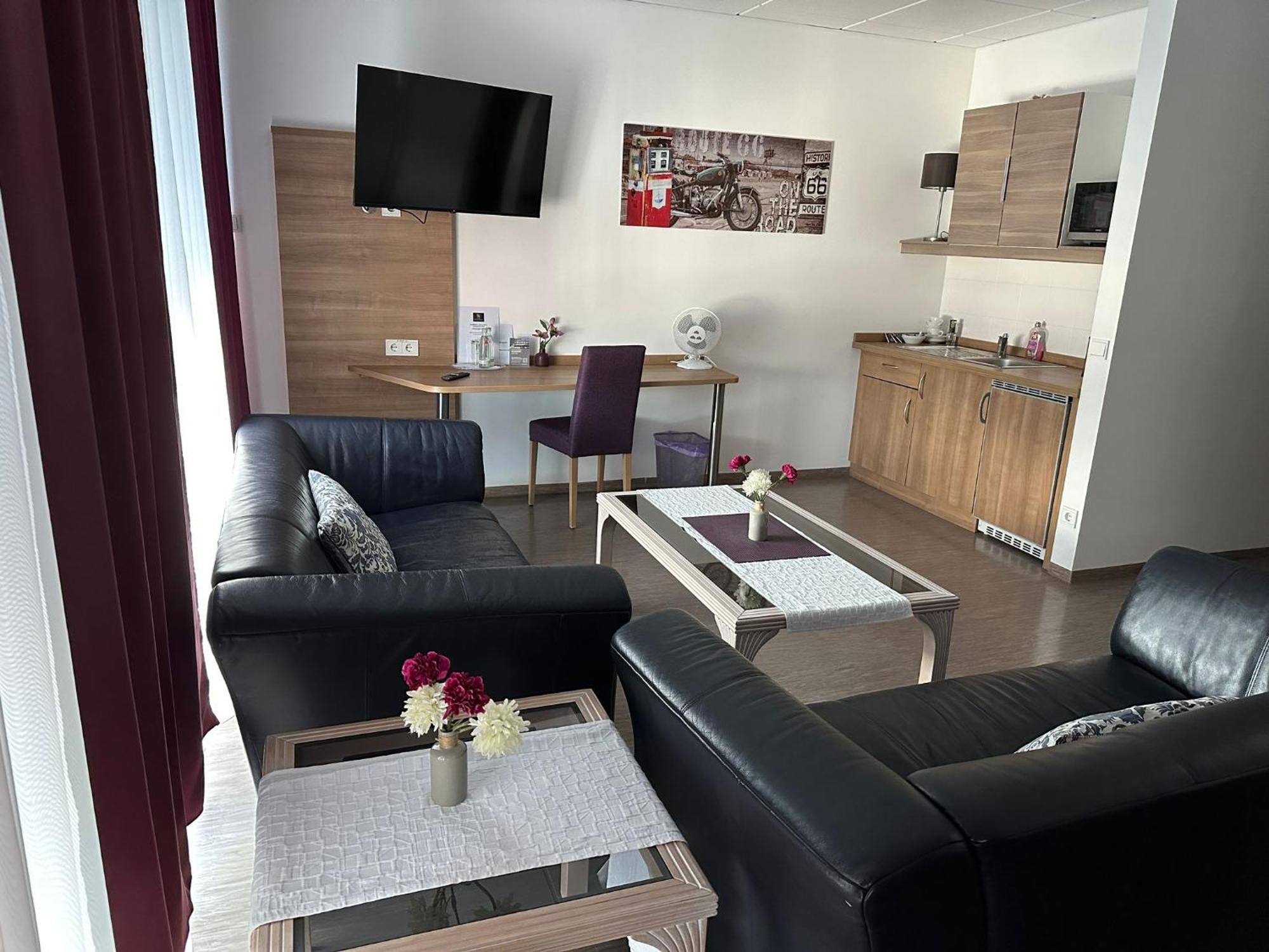 Vechelde Hotel Efcannos מראה חיצוני תמונה
